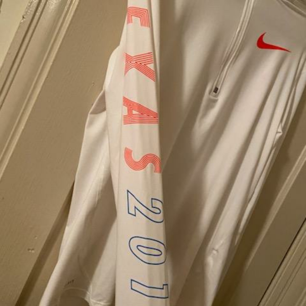 Running sweater - Picture 6 of 6